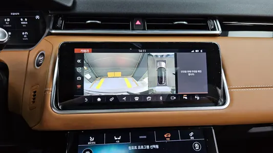 Land Rover 레인지로버 벨라 3.0 D300 R- HSE 2019 15