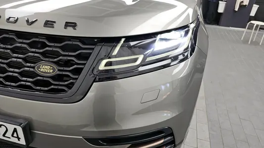 Land Rover 레인지로버 벨라 3.0 D300 R- HSE 2019 22