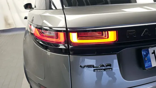 Land Rover 레인지로버 벨라 3.0 D300 R- HSE 2019 23