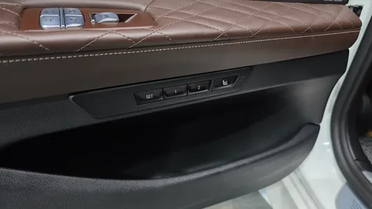 BMW 7 Series (G11) 730Ld xDrive M 2020 32