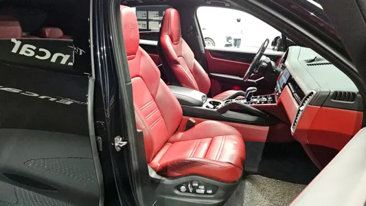 Porsche (PO536) 3.0 2020 12