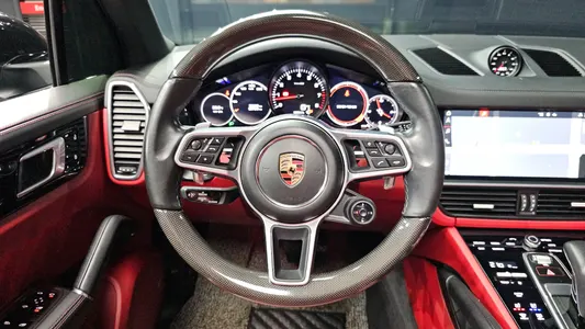 Porsche (PO536) 3.0 2020 13