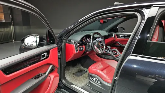 Porsche (PO536) 3.0 2020 10