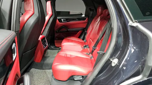 Porsche (PO536) 3.0 2020 26