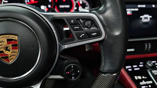 Porsche (PO536) 3.0 2020 31