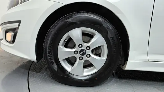 Kia K5 LPI 2015 5