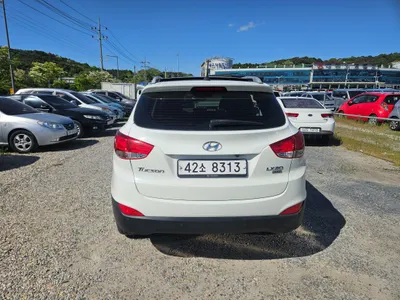 Hyundai ix 2WD LX20 2009 4