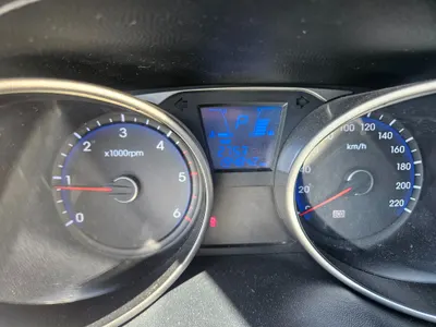 Hyundai ix 2WD LX20 2009 11