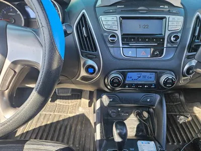 Hyundai ix 2WD LX20 2009 13