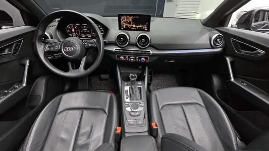 Audi Q2 35 TDI 2023 7