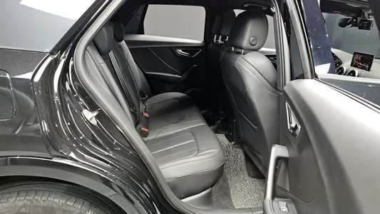 Audi Q2 35 TDI 2023 11