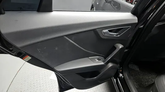 Audi Q2 35 TDI 2023 25