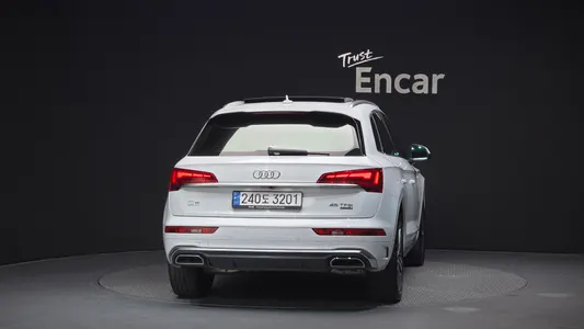 Audi Q5 (FY) 45 TFSI 2021 4