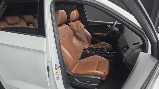 Audi Q5 (FY) 45 TFSI 2021 12