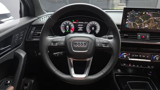 Audi Q5 (FY) 45 TFSI 2021 13