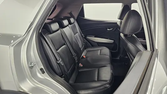 KG Mobility Tivoli VX 2WD 2015 26