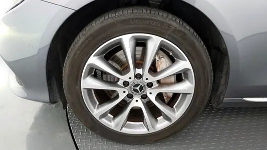 Mercedes-Benz E-Class W213 E300 4MATIC 2019 5