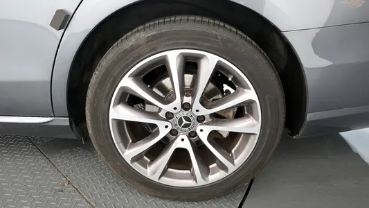 Mercedes-Benz E-Class W213 E300 4MATIC 2019 21