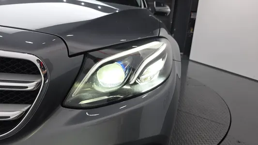 Mercedes-Benz E-Class W213 E300 4MATIC 2019 22