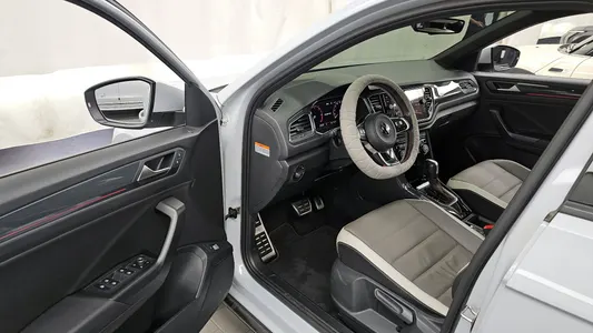 Volkswagen 티록 2.0 TDI 2021 10