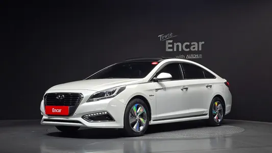 Hyundai LF 2.0 HEV 2015
