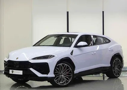 Lamborghini 4.0 V8 SE 2025