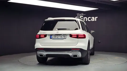 Mercedes-Benz GLB-Class X247 GLB200 d 2024 4