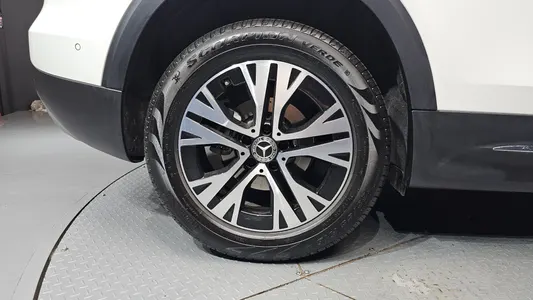 Mercedes-Benz GLB-Class X247 GLB200 d 2024 5