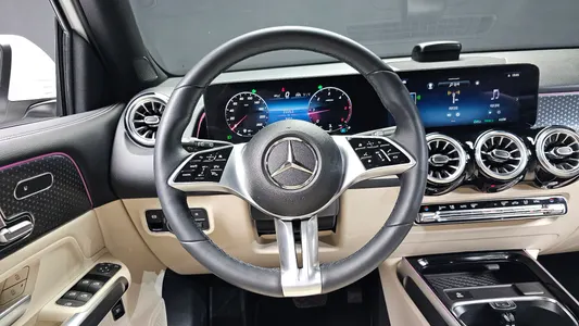 Mercedes-Benz GLB-Class X247 GLB200 d 2024 12