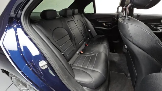 Mercedes-Benz C-Class W205 C200 AMG Line 2016 11