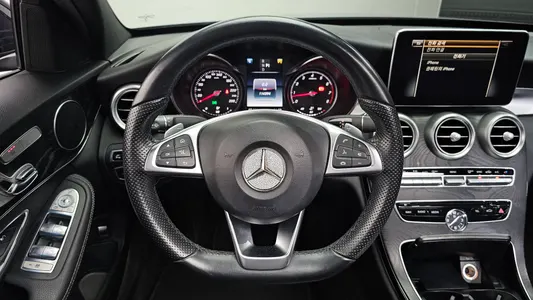Mercedes-Benz C-Class W205 C200 AMG Line 2016 13