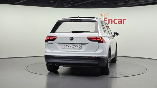 Volkswagen 2 2.0 TDI 2020 4