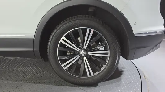 Volkswagen 2 2.0 TDI 2020 21