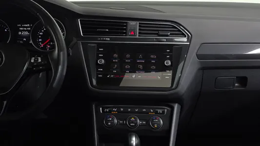 Volkswagen 2 2.0 TDI 2020 32