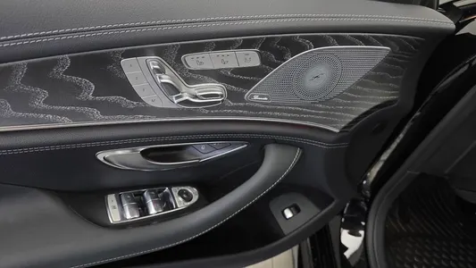 Mercedes-Benz AMG GT 4 43 4MATIC+ 2024 28