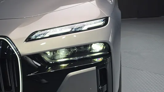 BMW 7 Series (G70) 740i xDrive M 2025 22