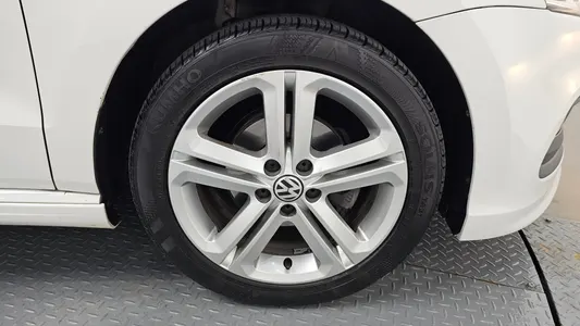 Volkswagen 폴로 1.6 TDI R-Line 2013 5