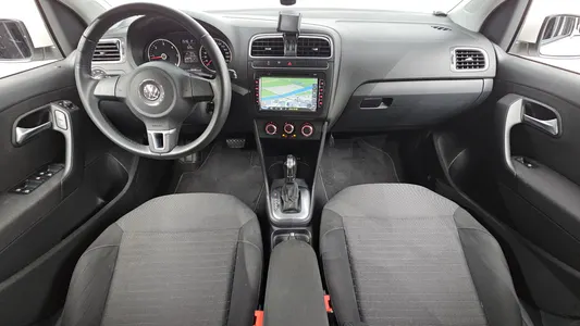 Volkswagen 폴로 1.6 TDI R-Line 2013 7