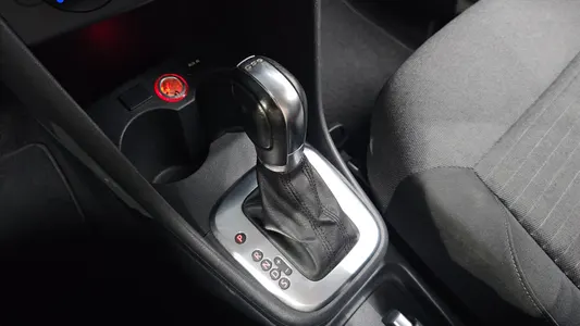 Volkswagen 폴로 1.6 TDI R-Line 2013 9