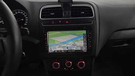 Volkswagen 폴로 1.6 TDI R-Line 2013 13