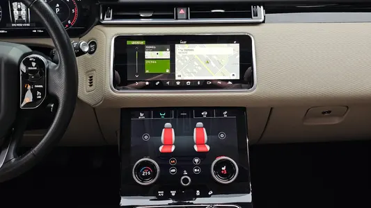 Land Rover 레인지로버 벨라 2.0 D240 SE 2018 13