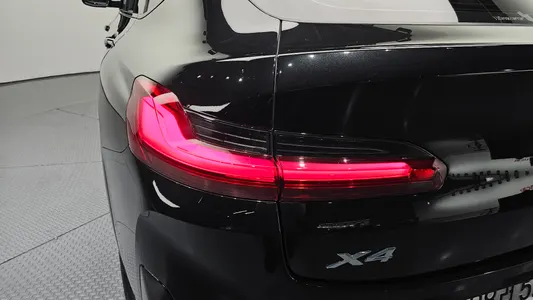 BMW X4 (G02) xDrive20i M 2025 23