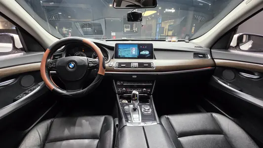 BMW 5 Series GT (F07) GT ED Edition 2013 7