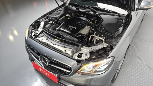 Mercedes-Benz E-Class W213 E300 4MATIC 2017 6
