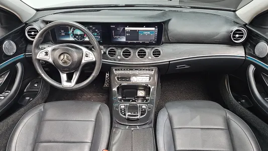 Mercedes-Benz E-Class W213 E300 4MATIC 2017 7