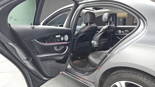 Mercedes-Benz E-Class W213 E300 4MATIC 2017 12