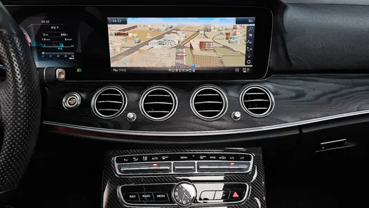 Mercedes-Benz E-Class W213 E300 4MATIC 2017 14