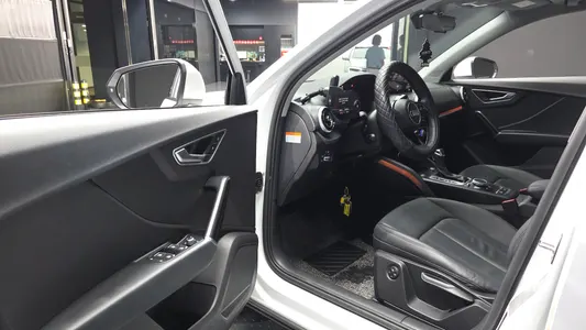 Audi Q2 35 TDI 2023 10