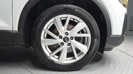 Audi Q2 35 TDI 2023 21