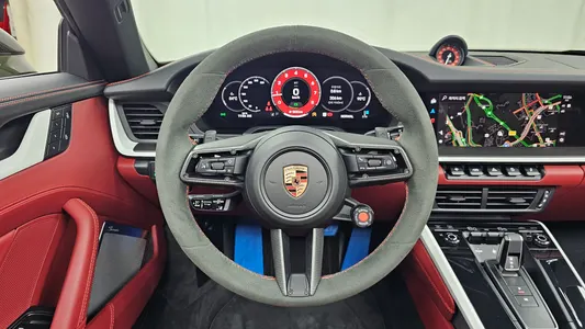 Porsche 911 (992) 4 GTS 2025 13